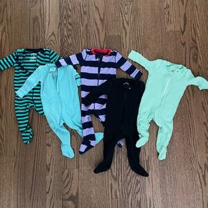 Lot of Primary footies, 3-6M